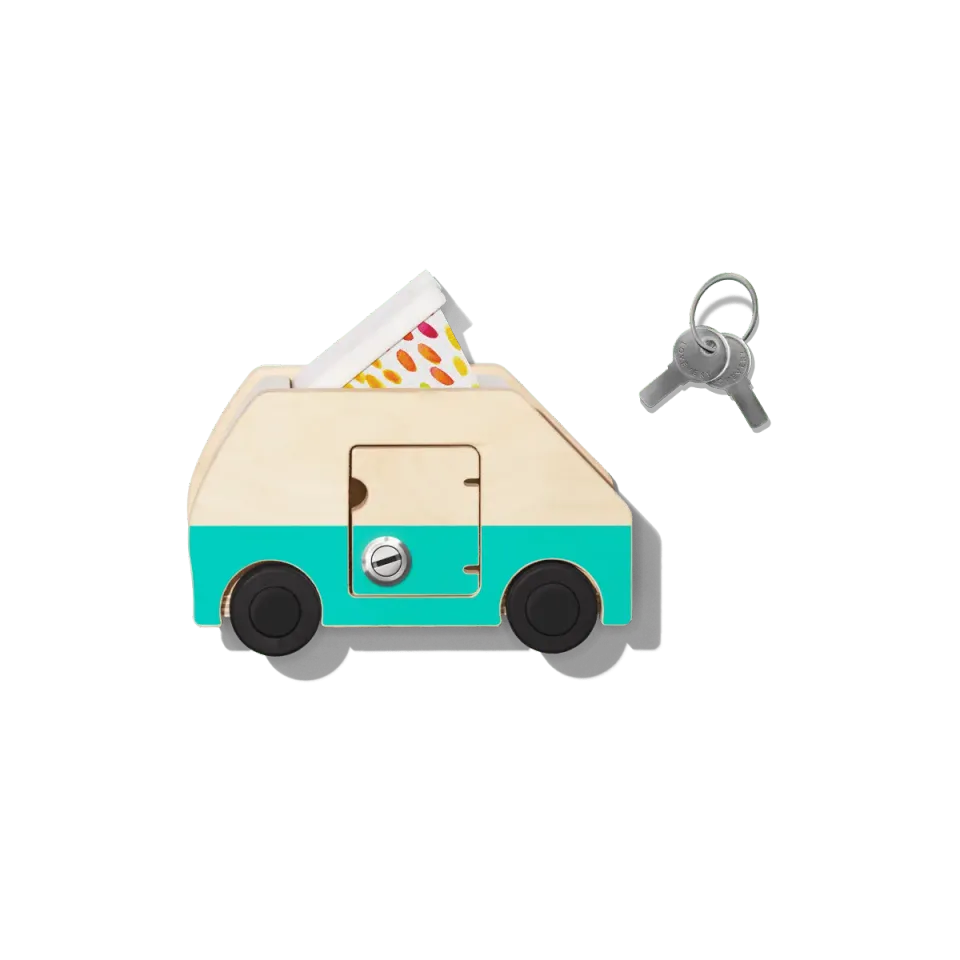 Lovevery Play Kits Camper Wohnmobil Spielzeugauto mit Schlössern