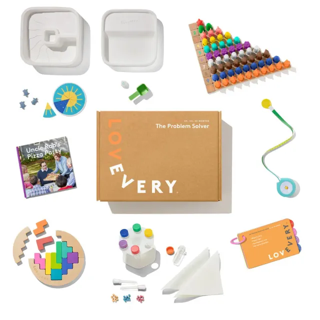 Lovevery Play Kits Problemlöser-Set Lernspiel Deutsch ab 3 Jahren
