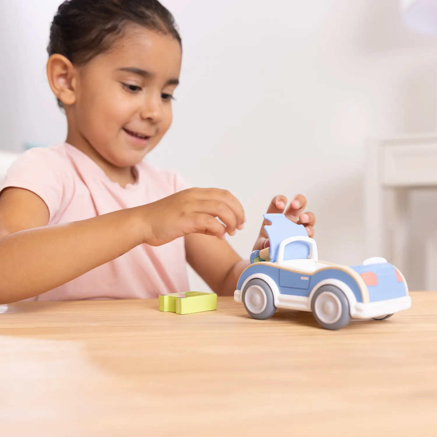 Melissa & Doug Cheery Lane Cabrio Spielauto Holz Junge